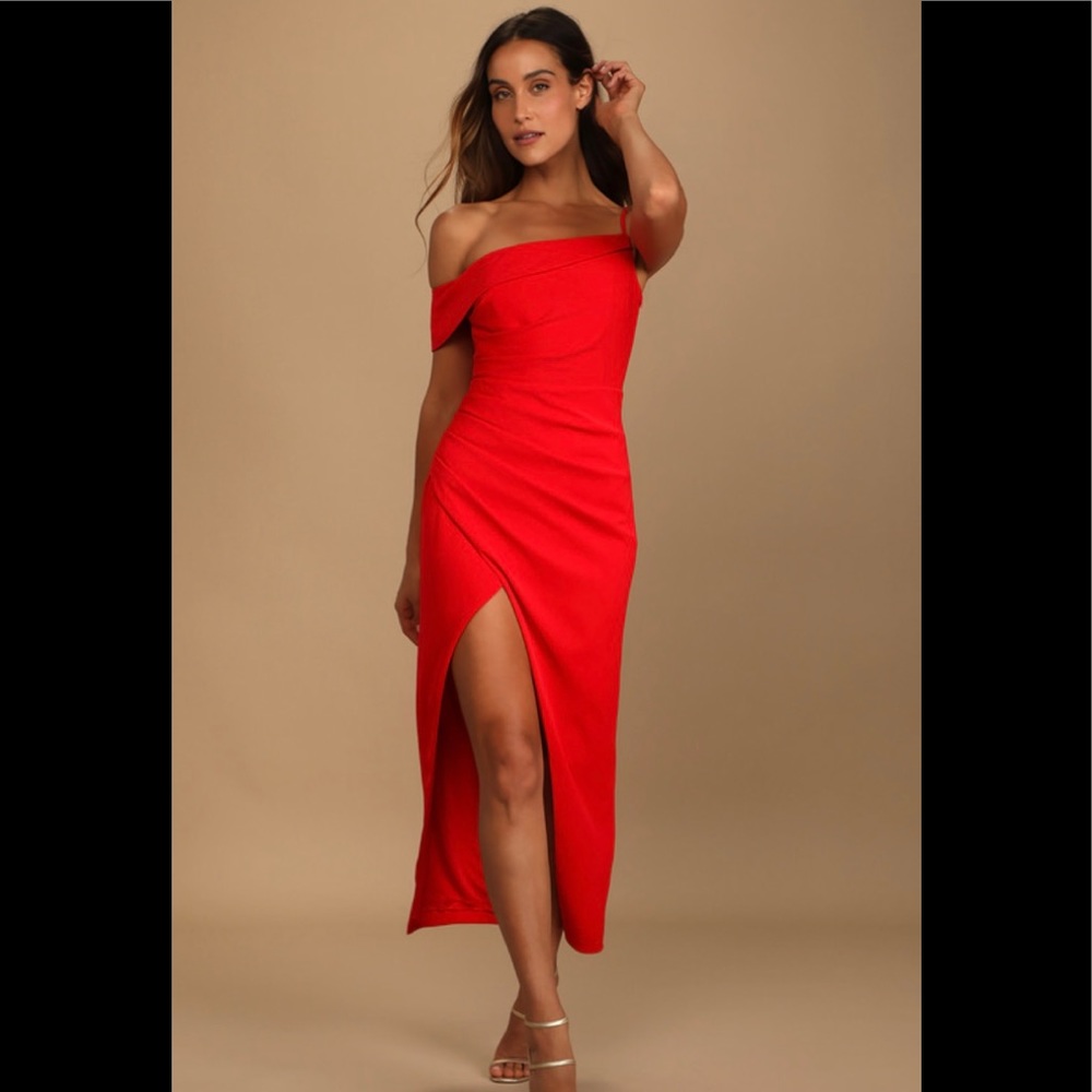 Lulus Red Asymmetrical Tulip dress